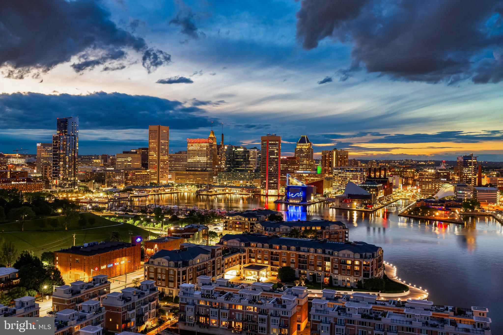 HARBORVIEW TOWERS - Residential
