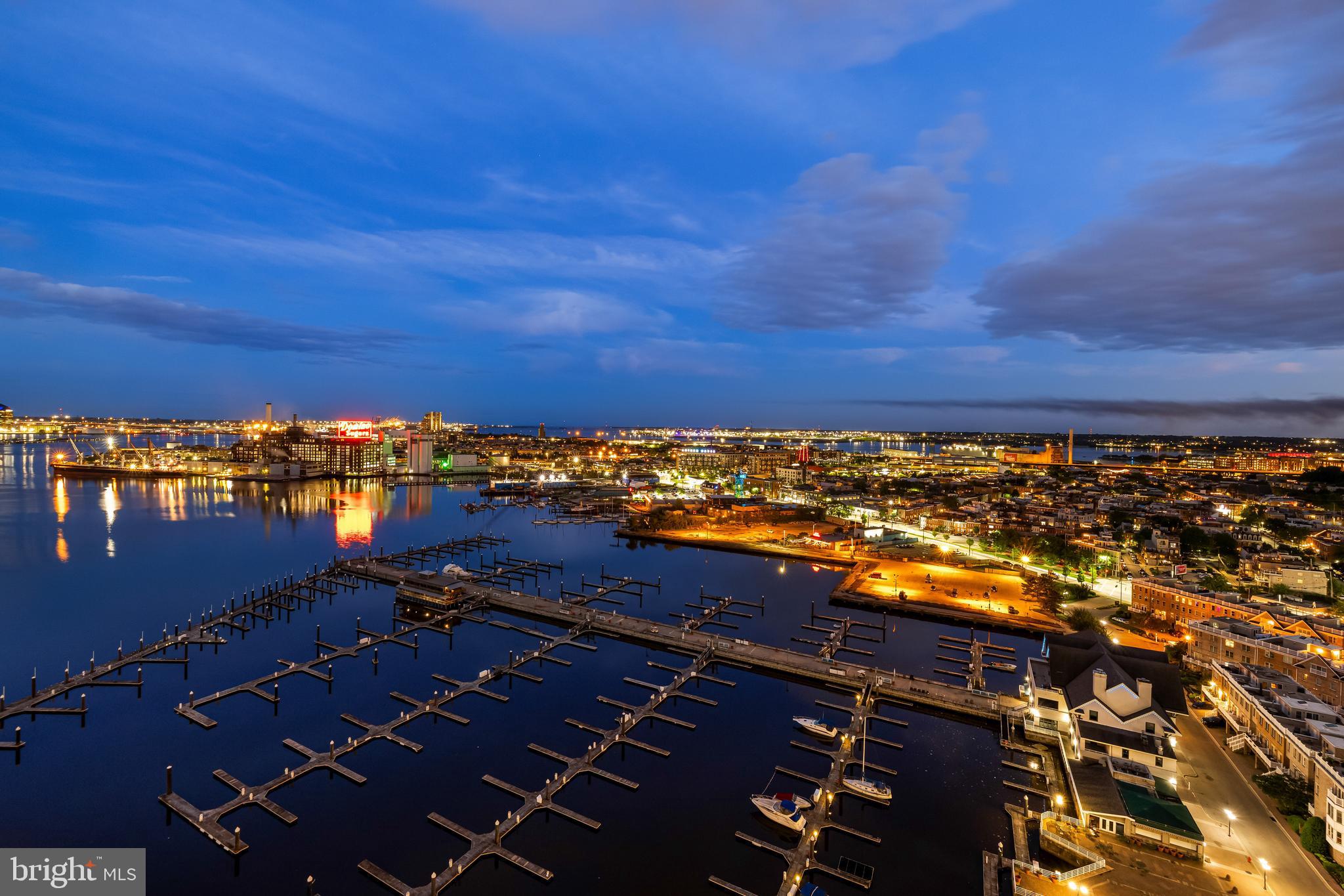 HARBORVIEW TOWERS - Residential