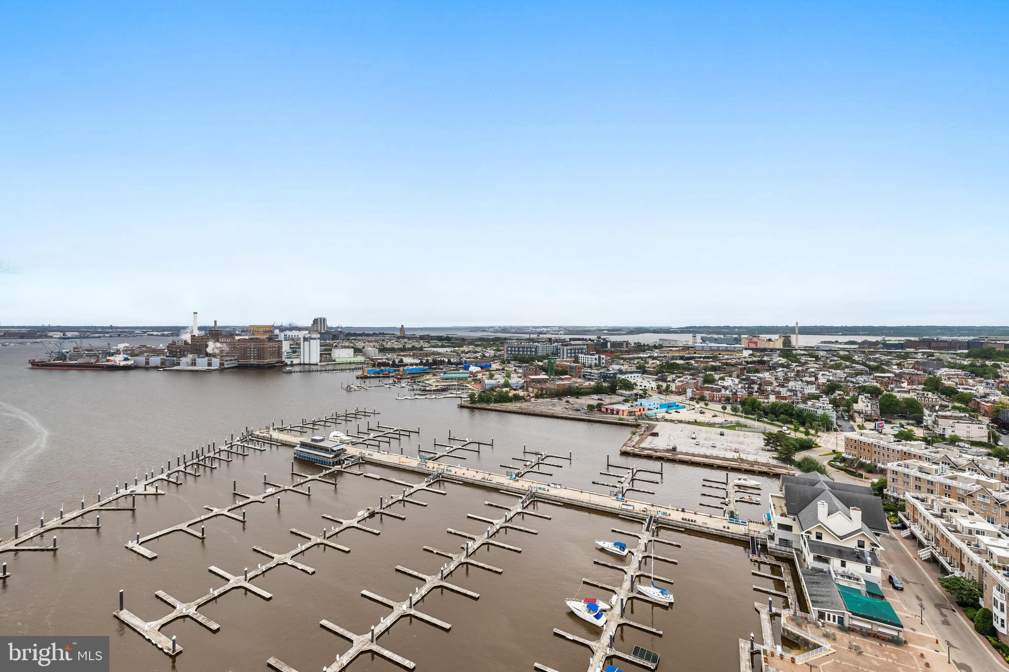 HARBORVIEW TOWERS - Residential