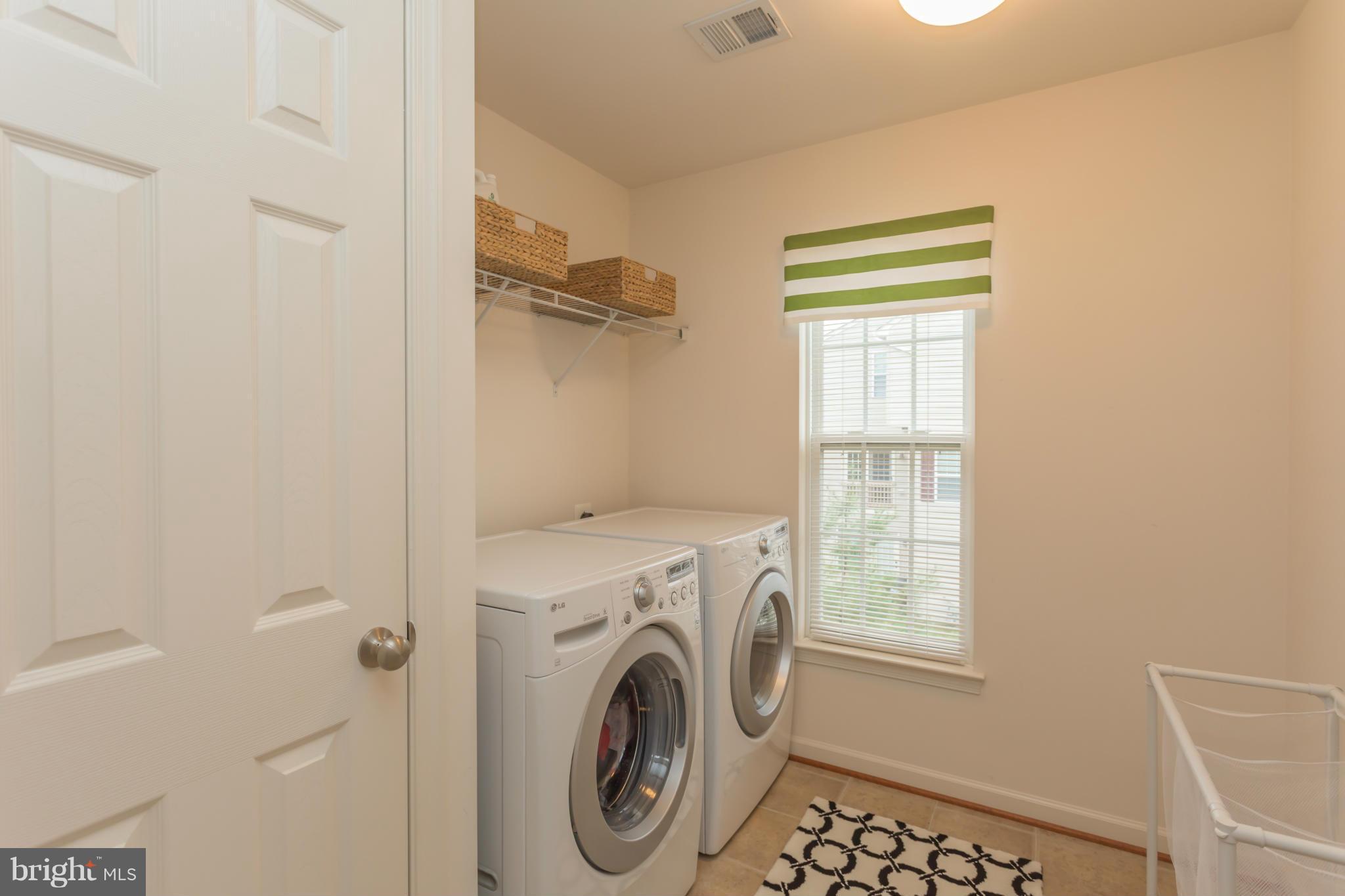 WOODSTREAM - Residential Lease