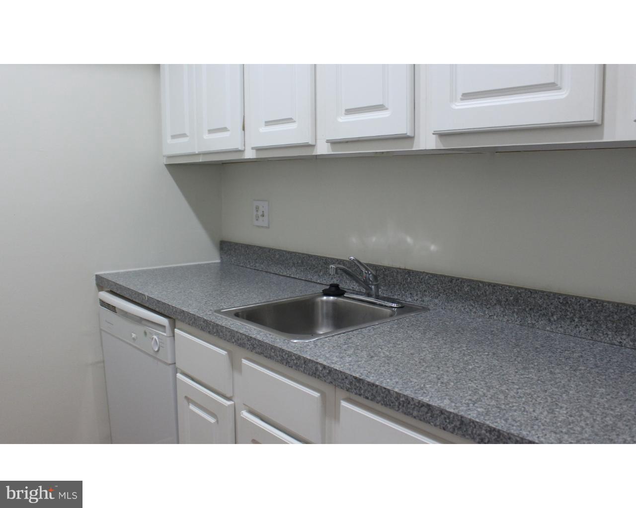 GRADUATE HOSPITAL - Residential Lease