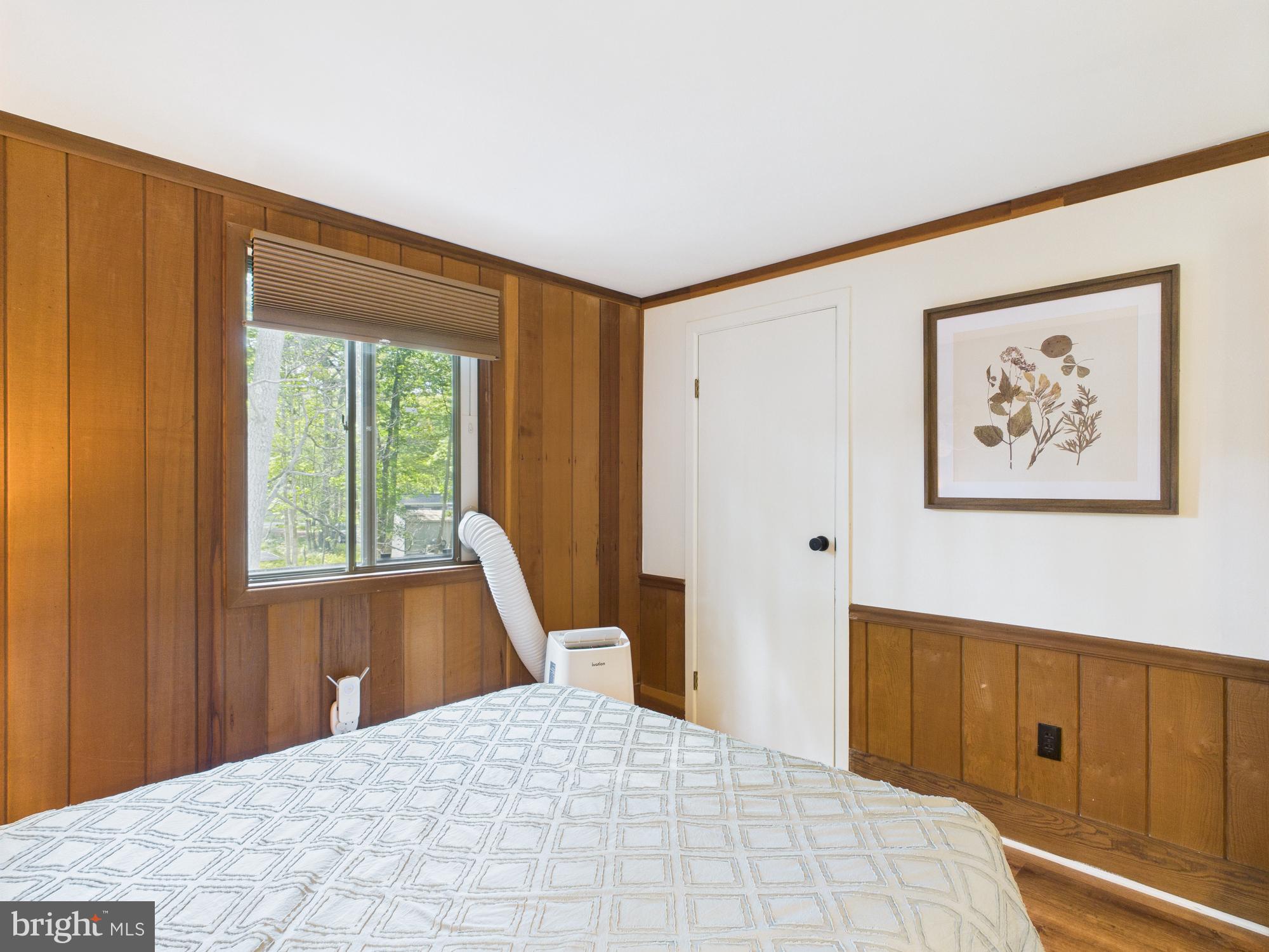 BRIER CREST WOODS - Residential