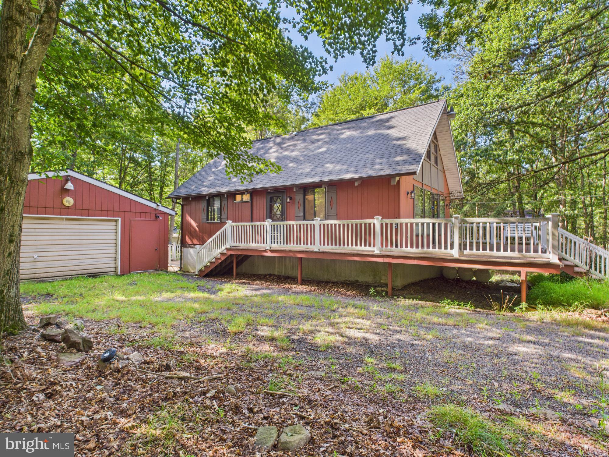 BRIER CREST WOODS - Residential