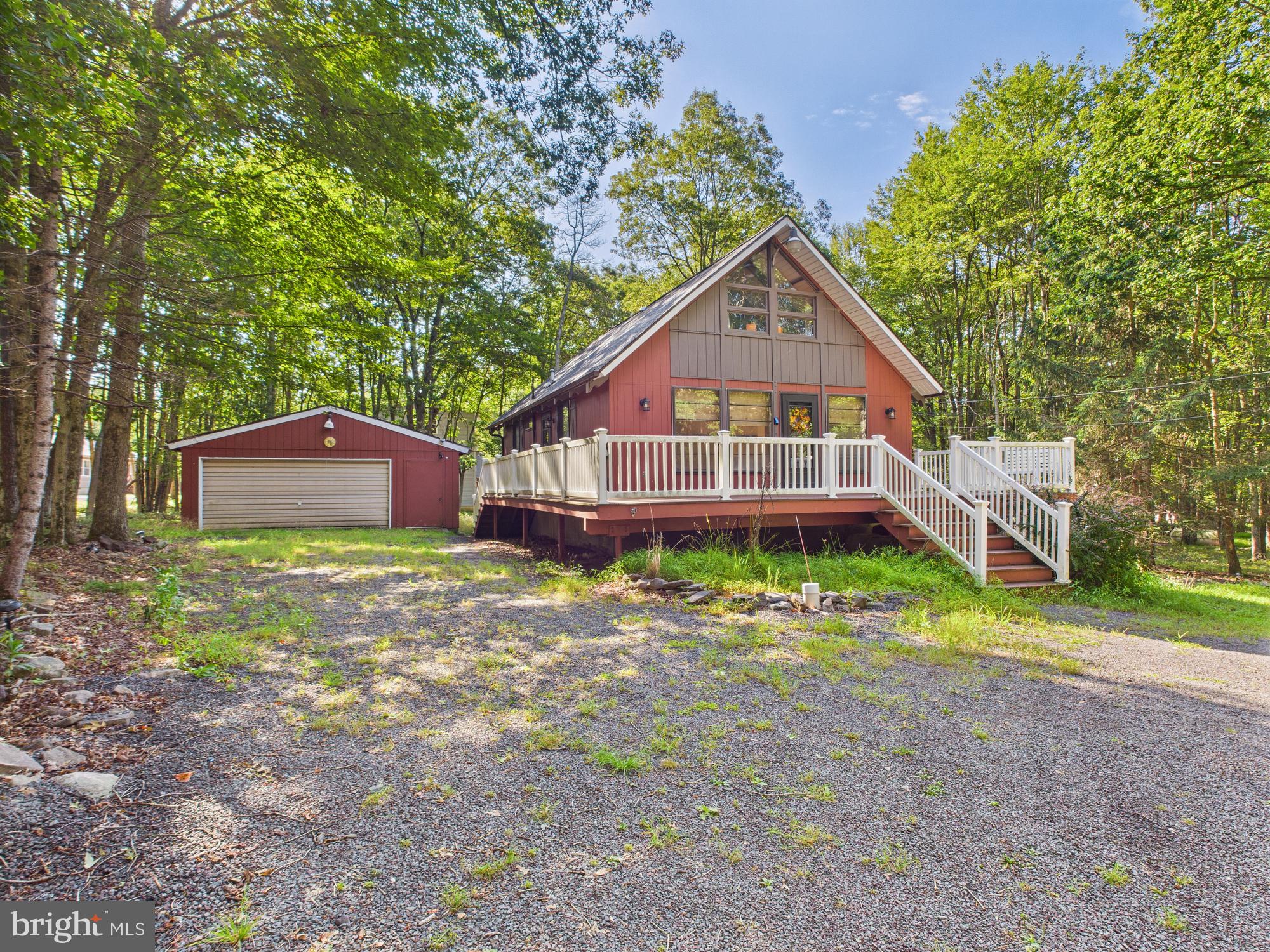 BRIER CREST WOODS - Residential