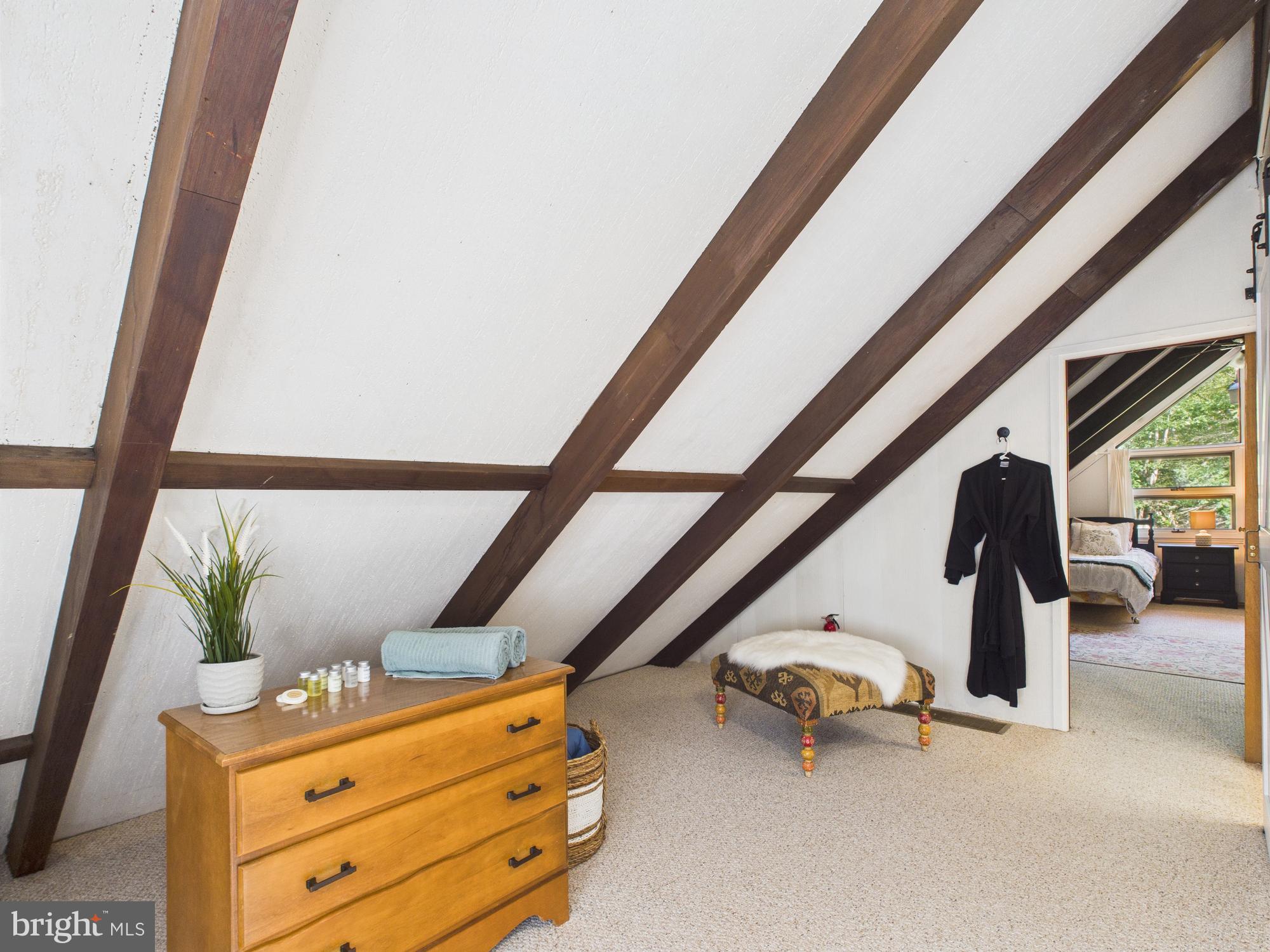 BRIER CREST WOODS - Residential