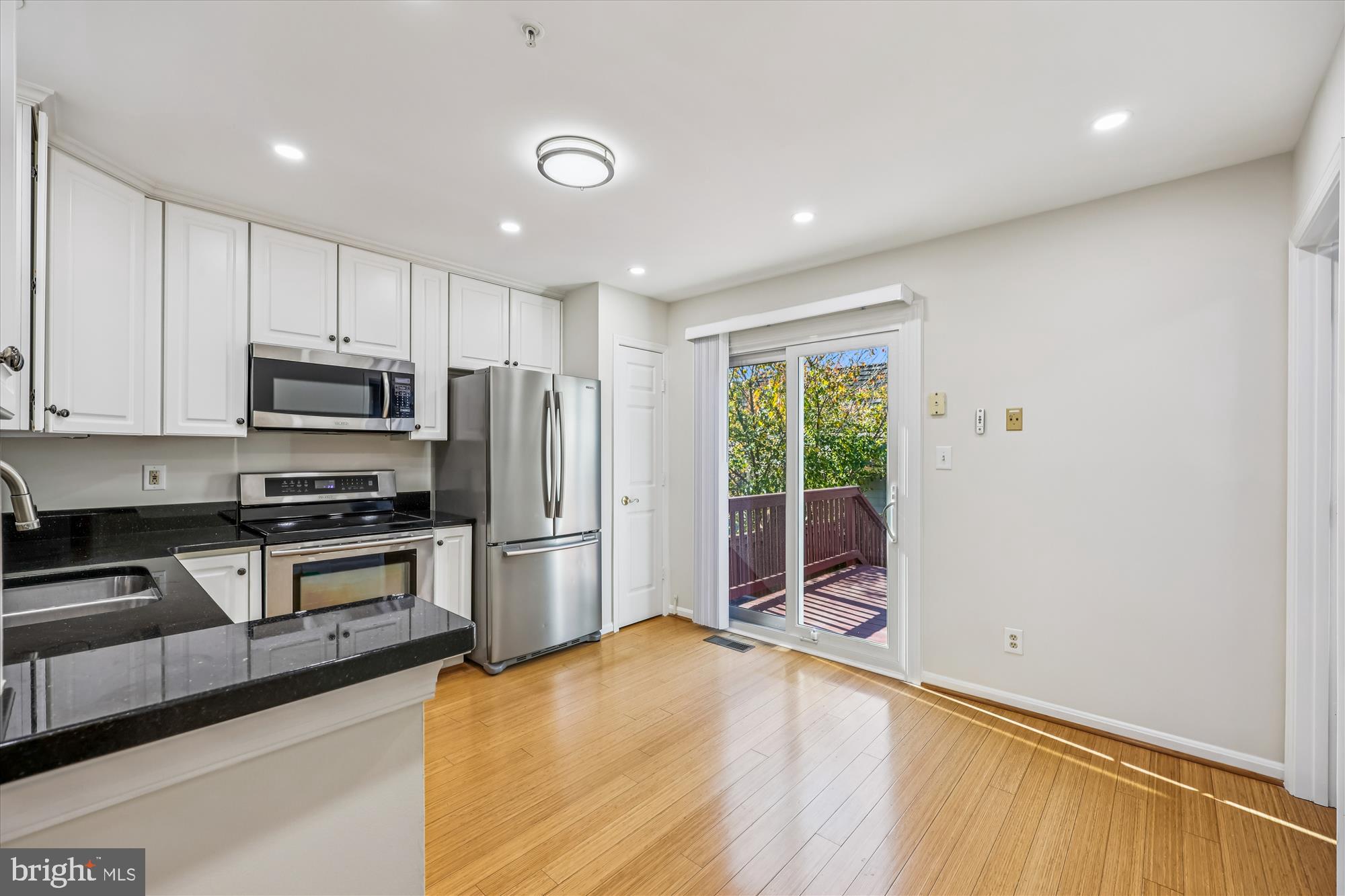 KENTLANDS - Residential