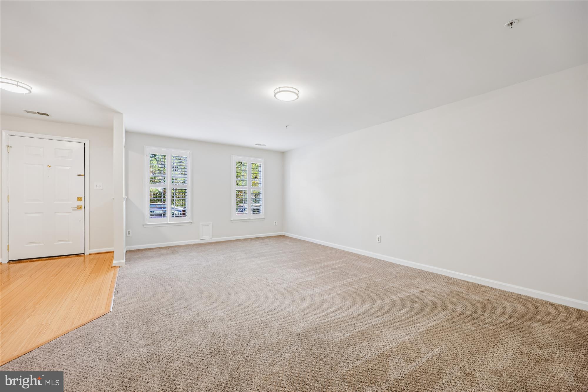 KENTLANDS - Residential