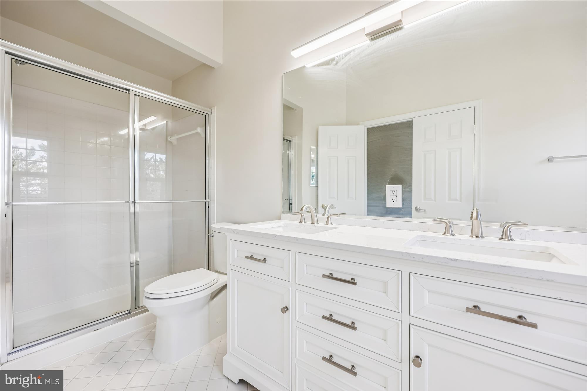 KENTLANDS - Residential