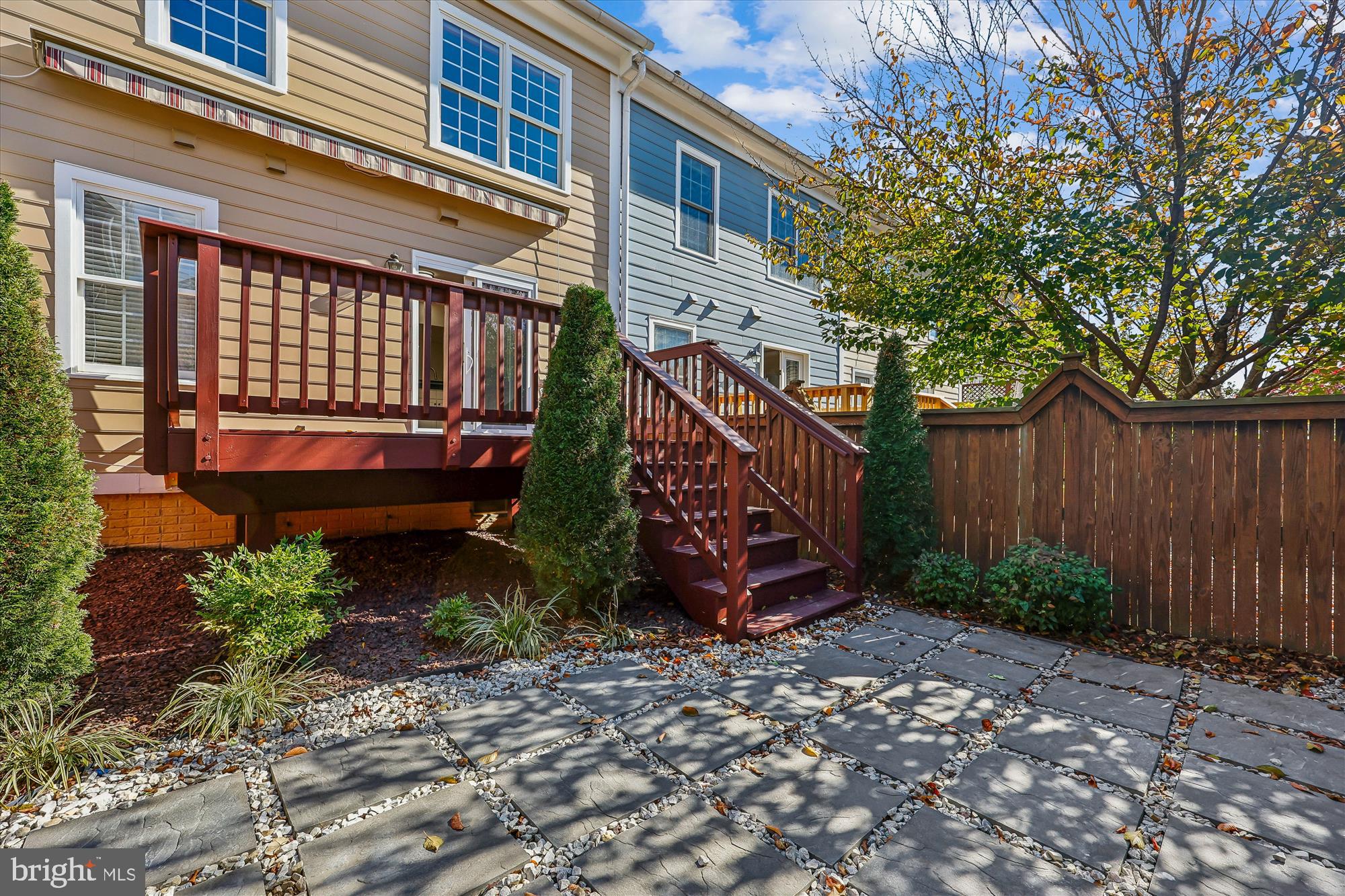 KENTLANDS - Residential