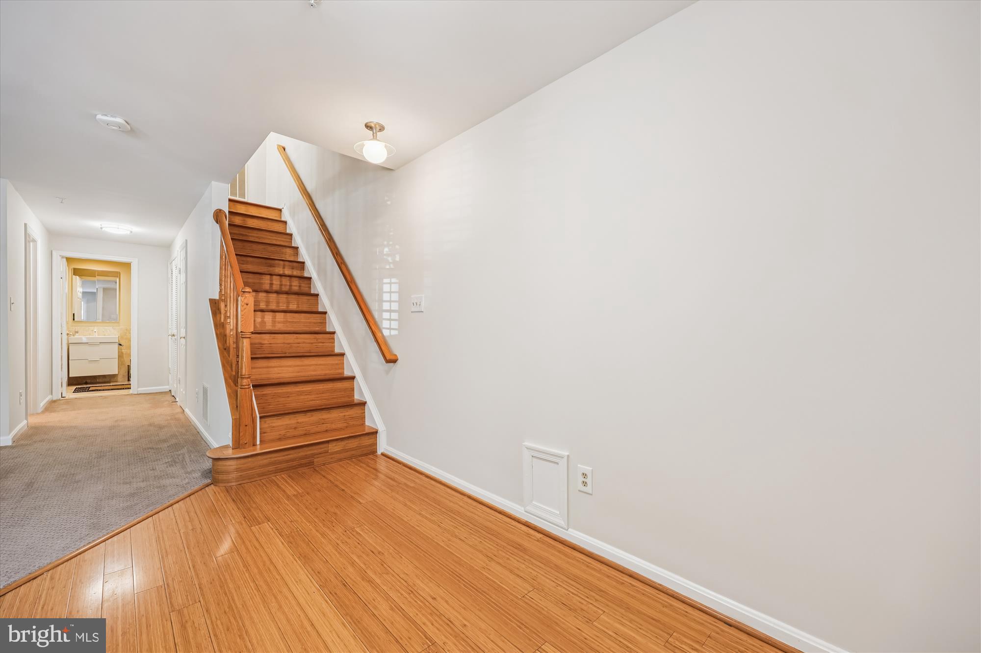 KENTLANDS - Residential