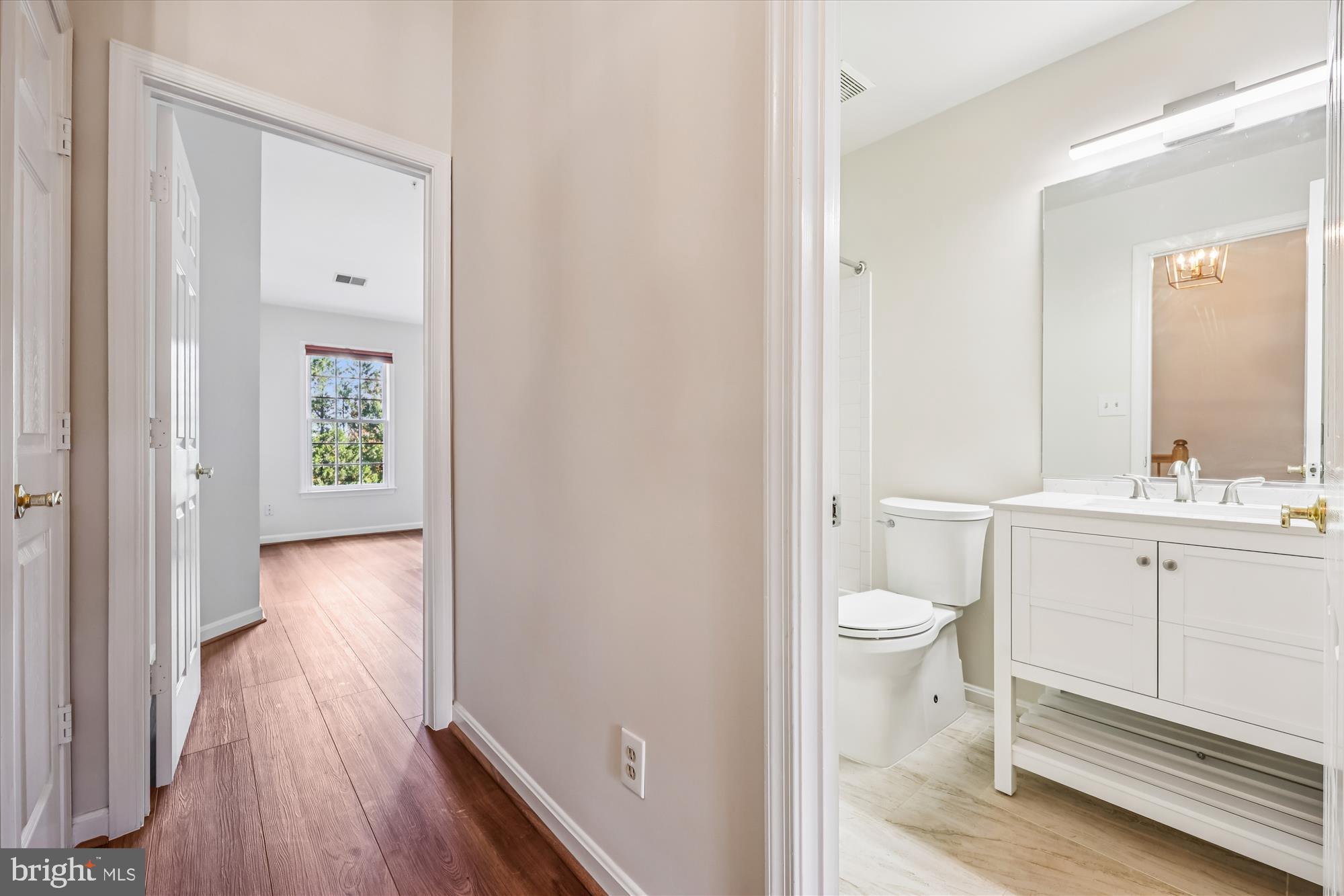 KENTLANDS - Residential