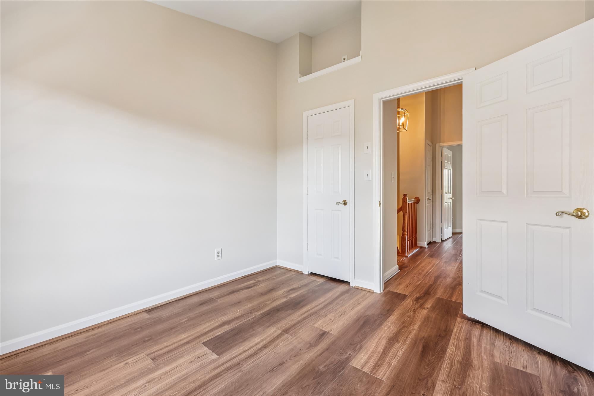 KENTLANDS - Residential