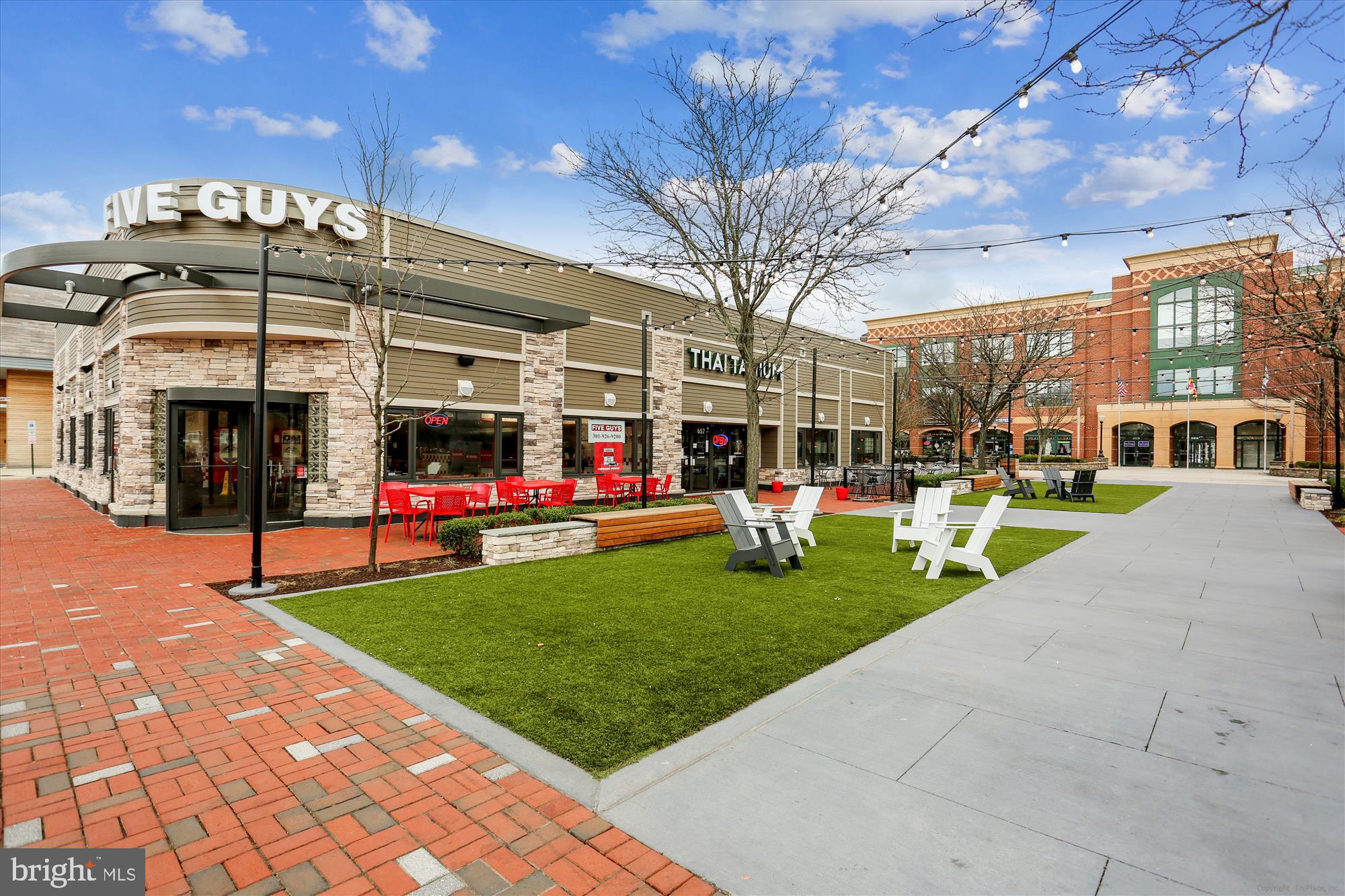 KENTLANDS - Residential