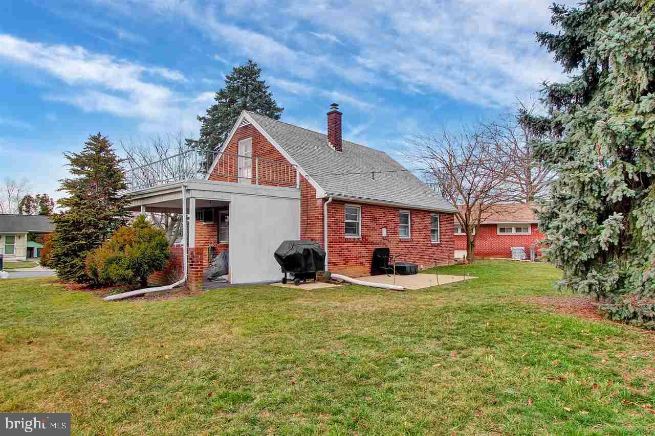 NORTH HILLS - Residential