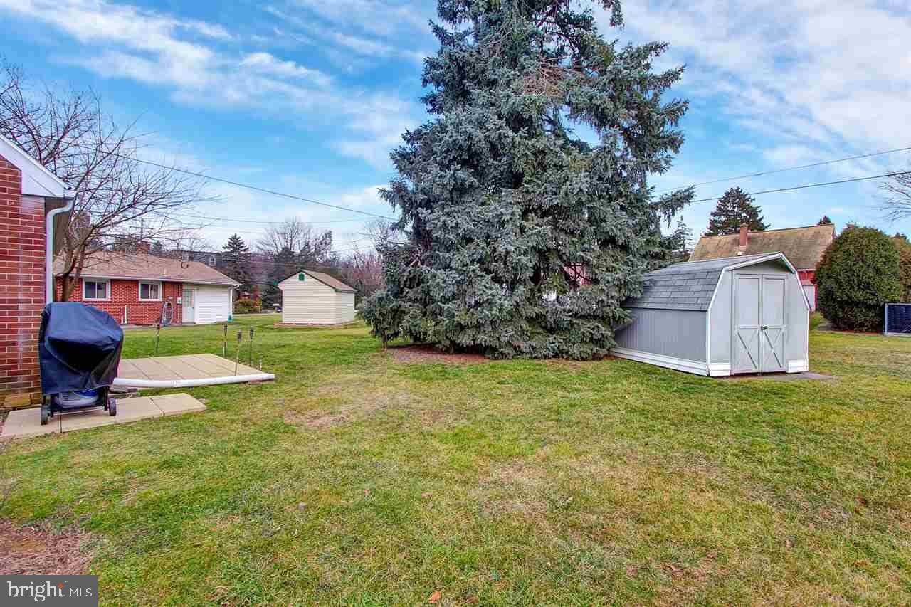 NORTH HILLS - Residential