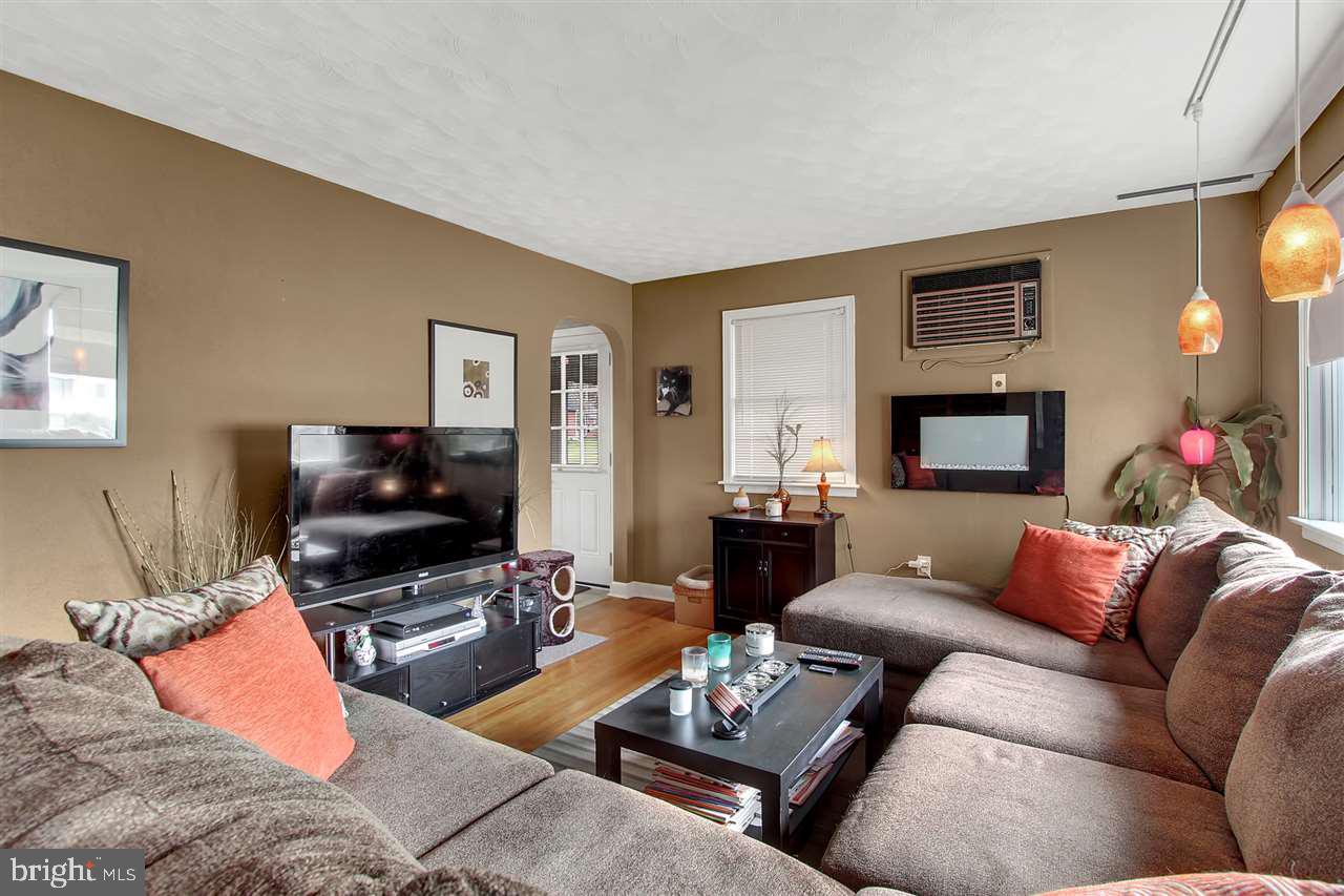 NORTH HILLS - Residential