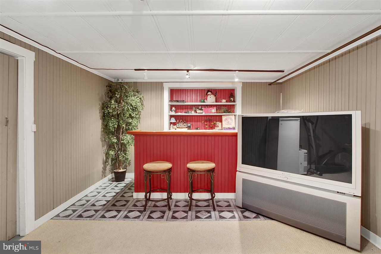 NORTH HILLS - Residential