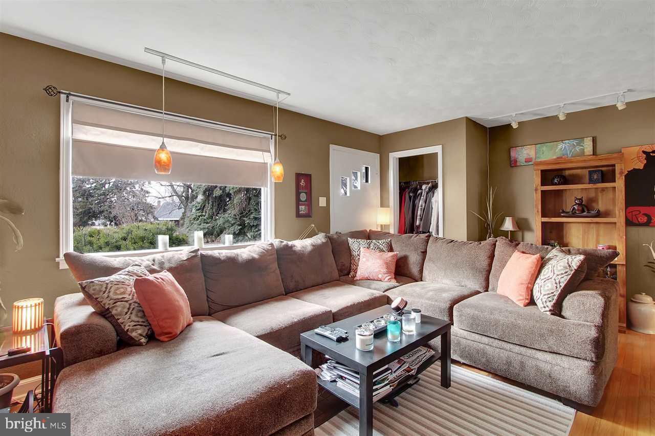 NORTH HILLS - Residential