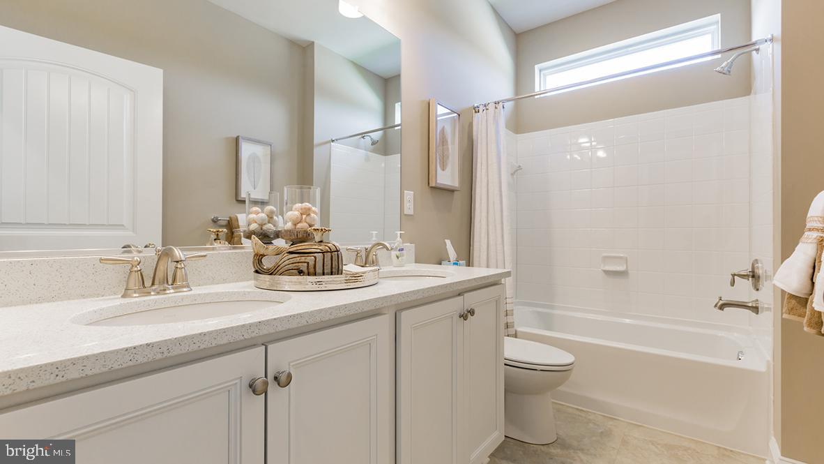 WOODFIELD PRESERVE - Residential