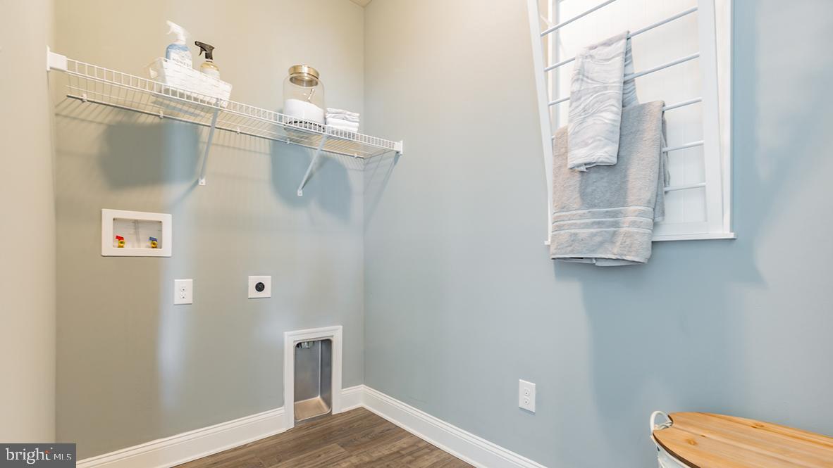 WOODFIELD PRESERVE - Residential