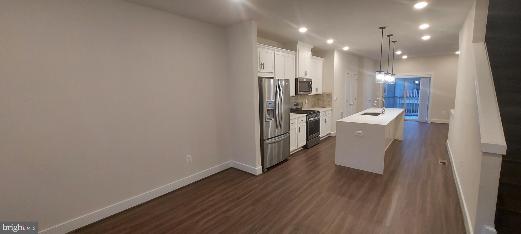 CROWN FARM - Residential Lease