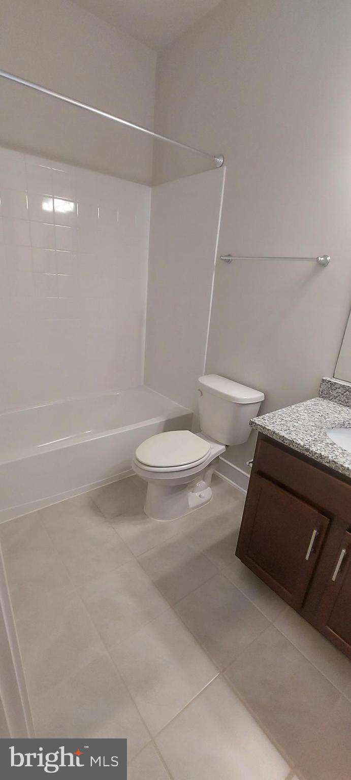 CROWN FARM - Residential Lease