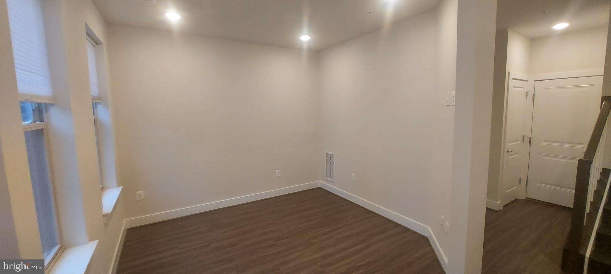 CROWN FARM - Residential Lease