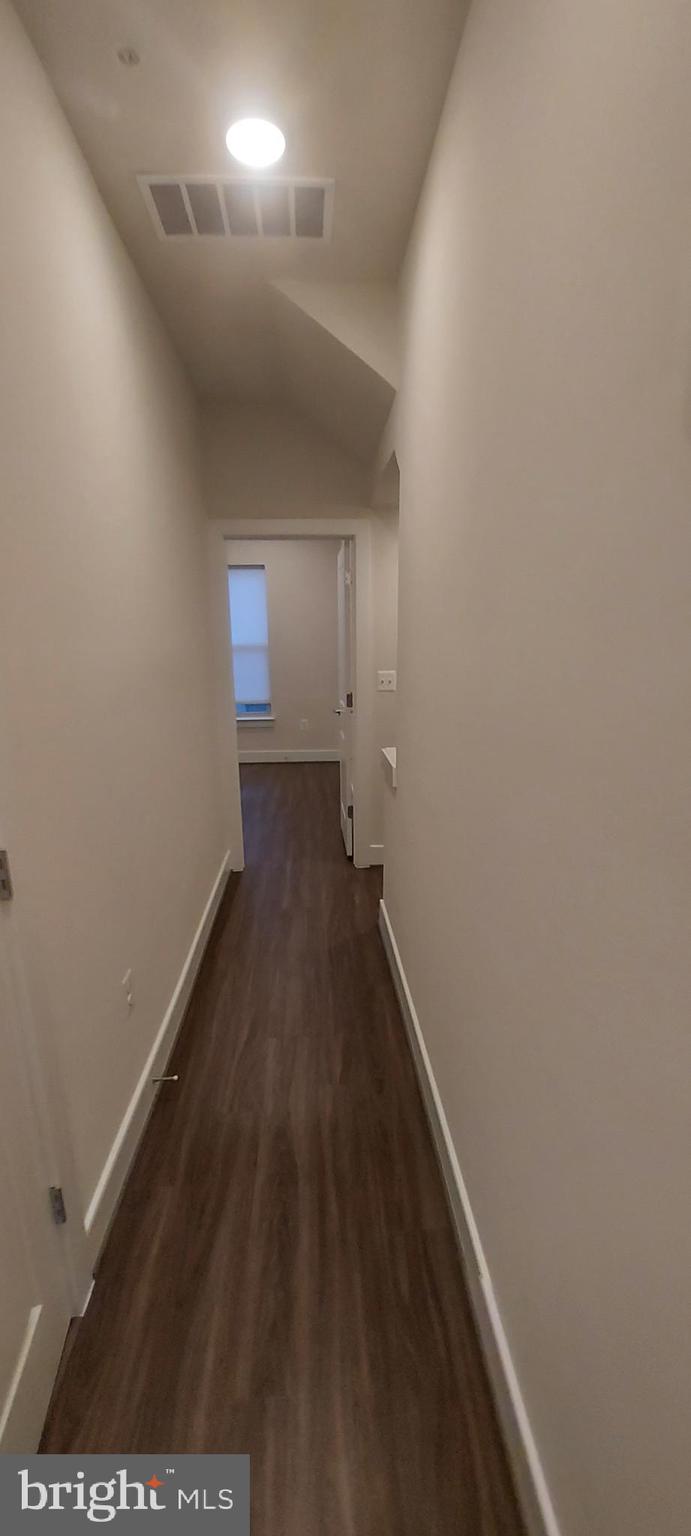 CROWN FARM - Residential Lease