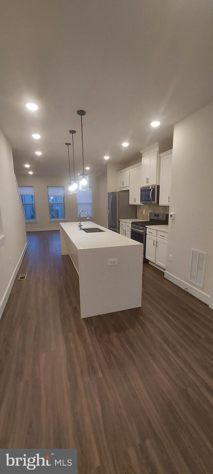 CROWN FARM - Residential Lease