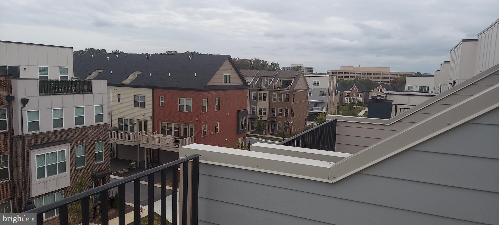 CROWN FARM - Residential Lease