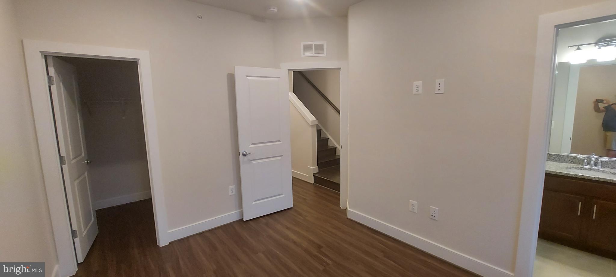 CROWN FARM - Residential Lease