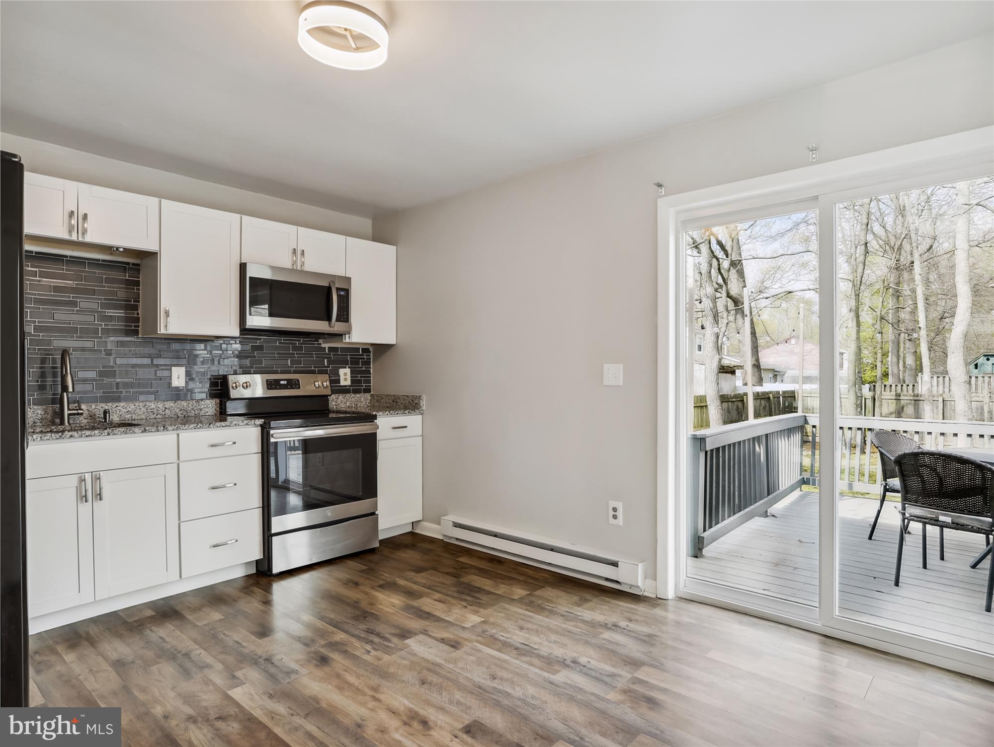 AVALON SHORES - Residential