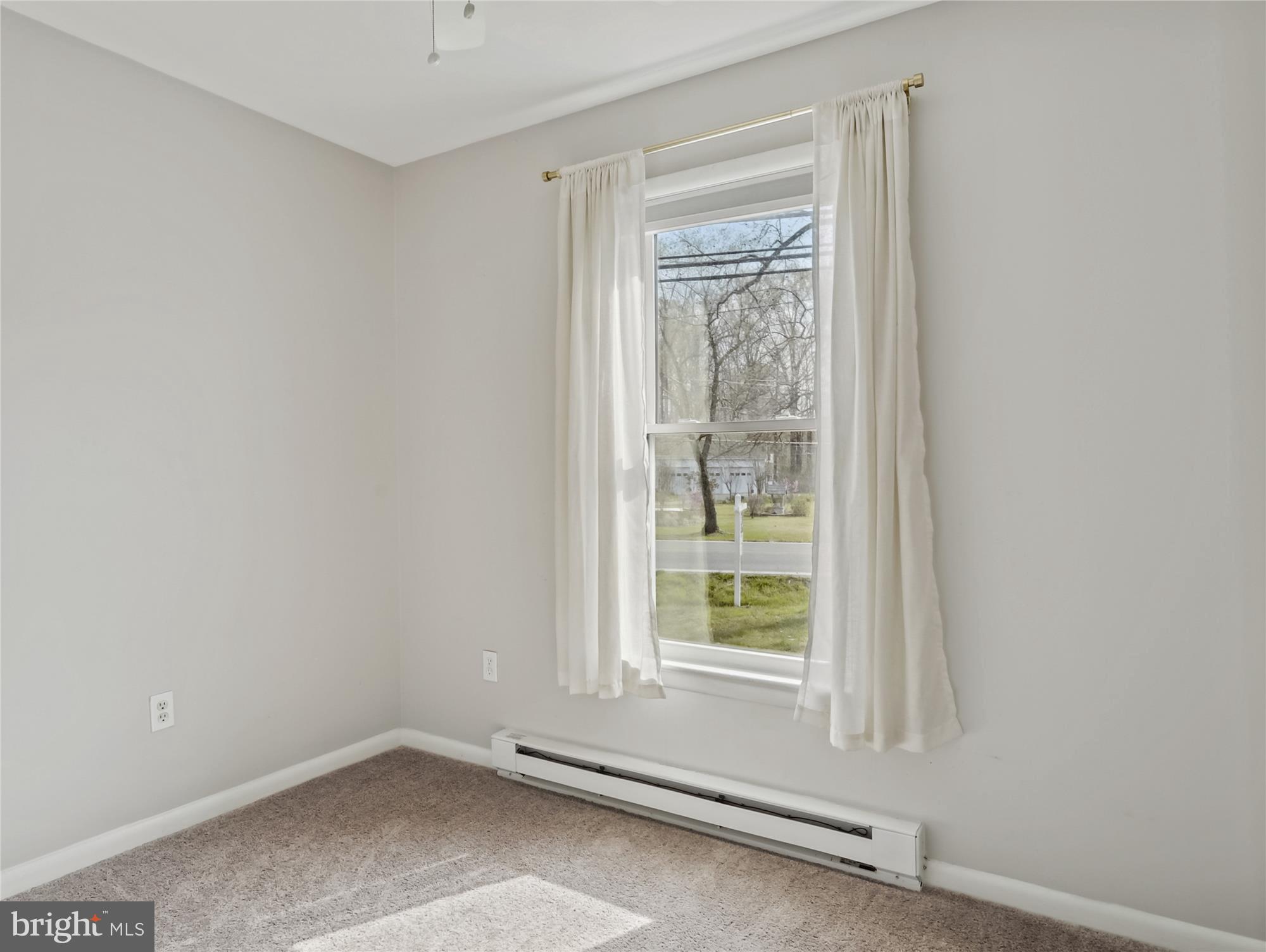 AVALON SHORES - Residential