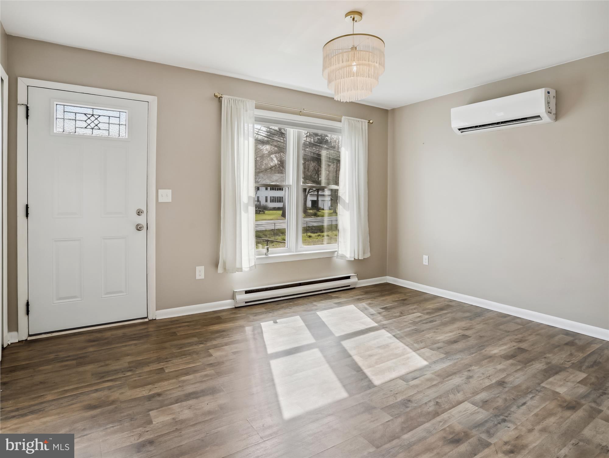 AVALON SHORES - Residential