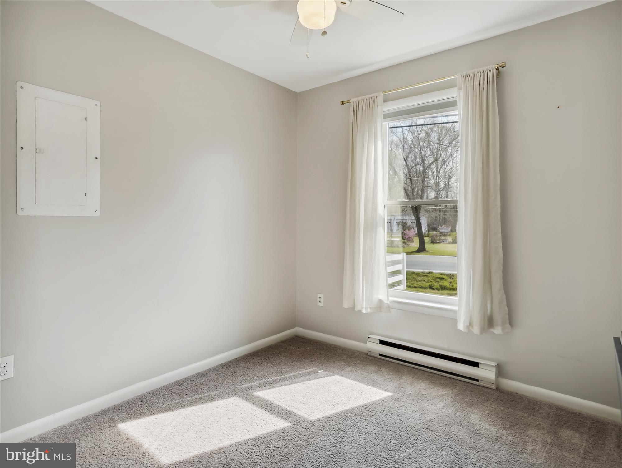 AVALON SHORES - Residential