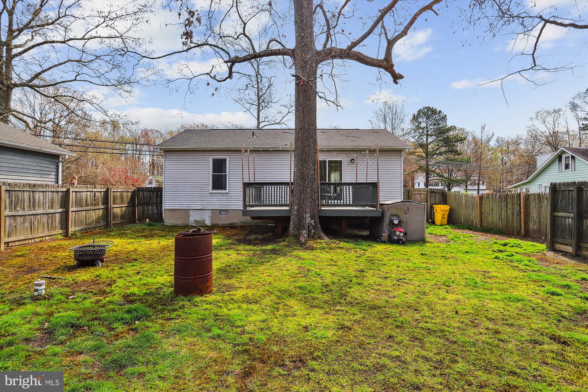 AVALON SHORES - Residential