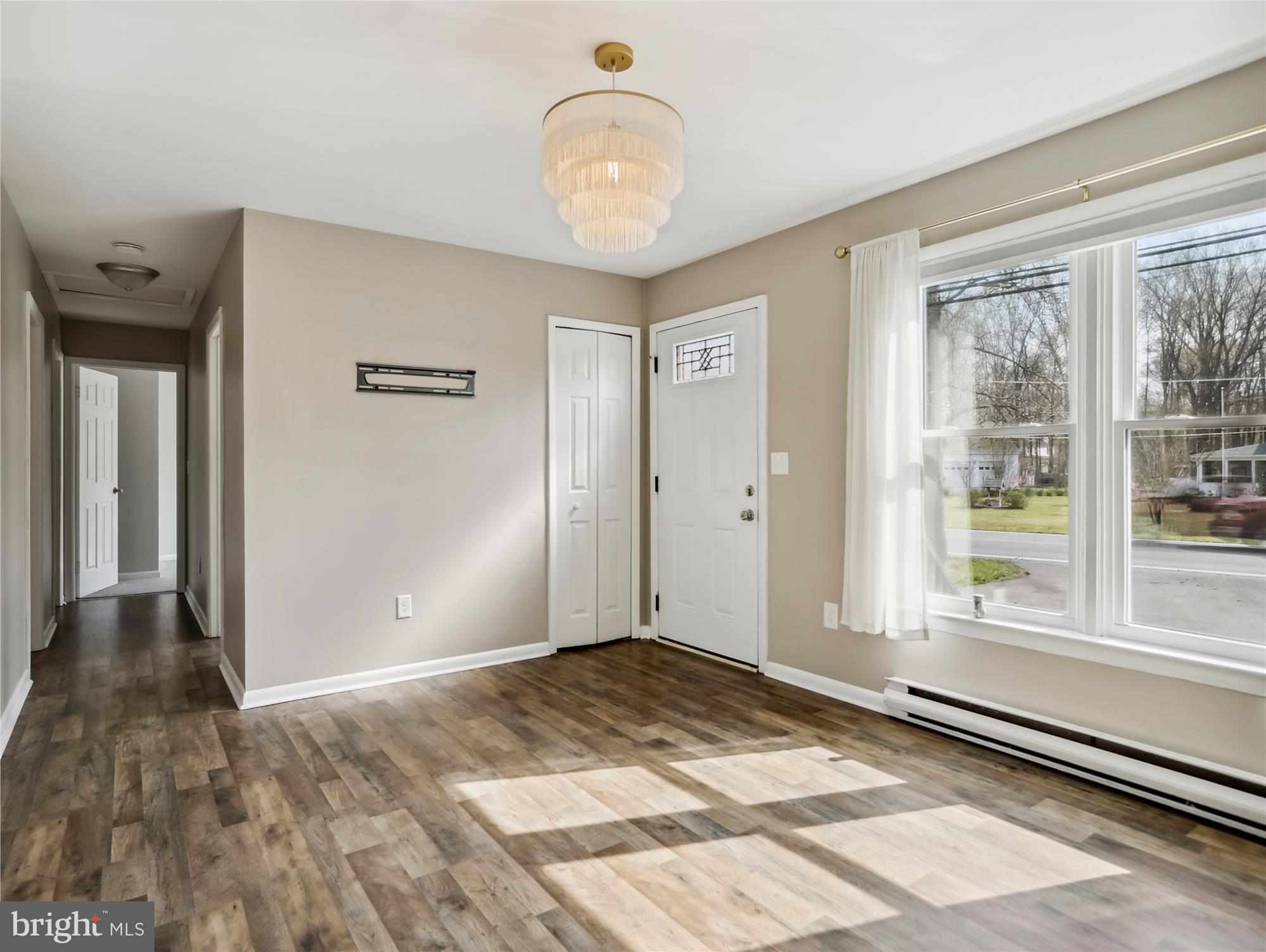 AVALON SHORES - Residential