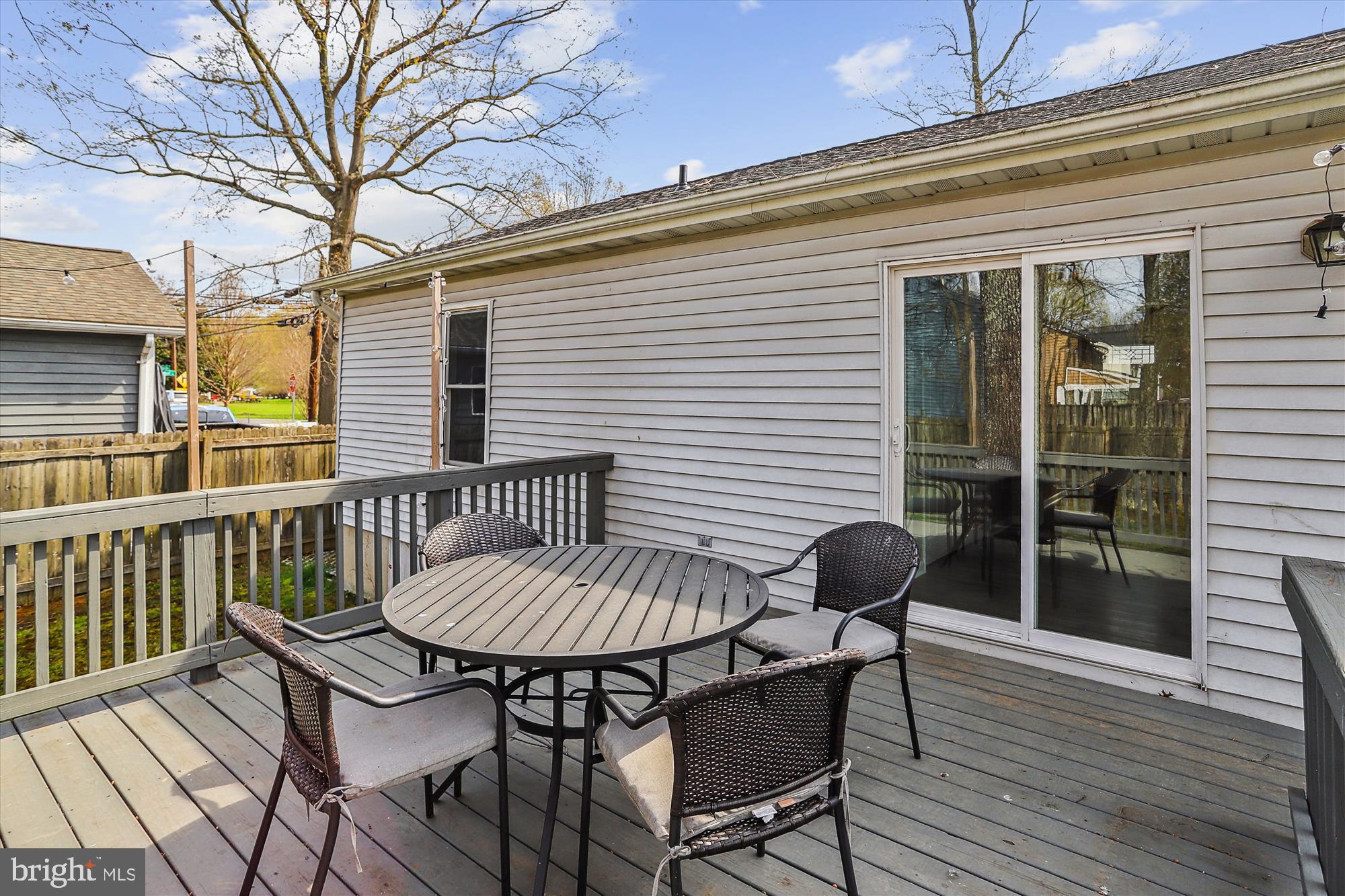 AVALON SHORES - Residential