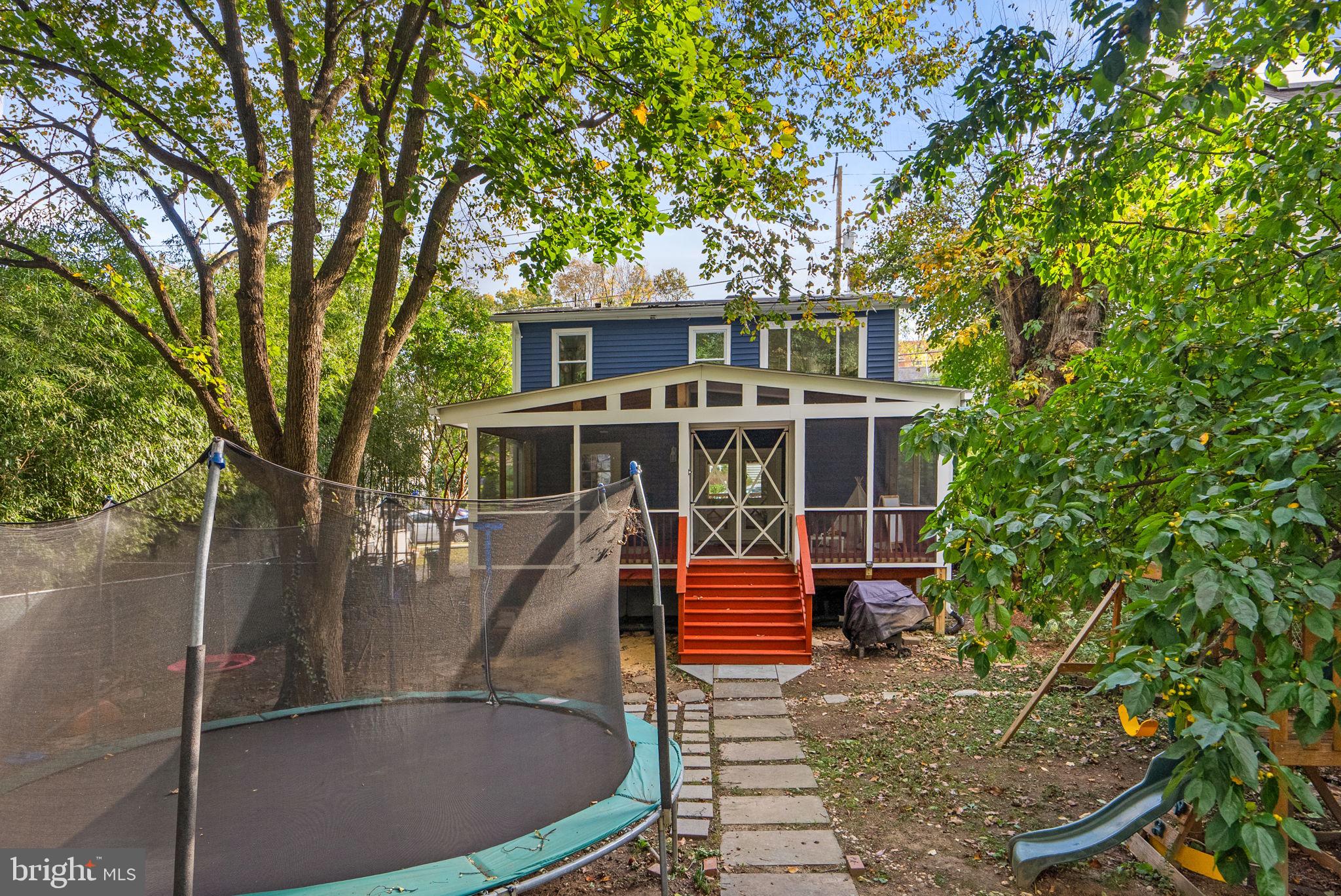 SILVER SPRING - Residential