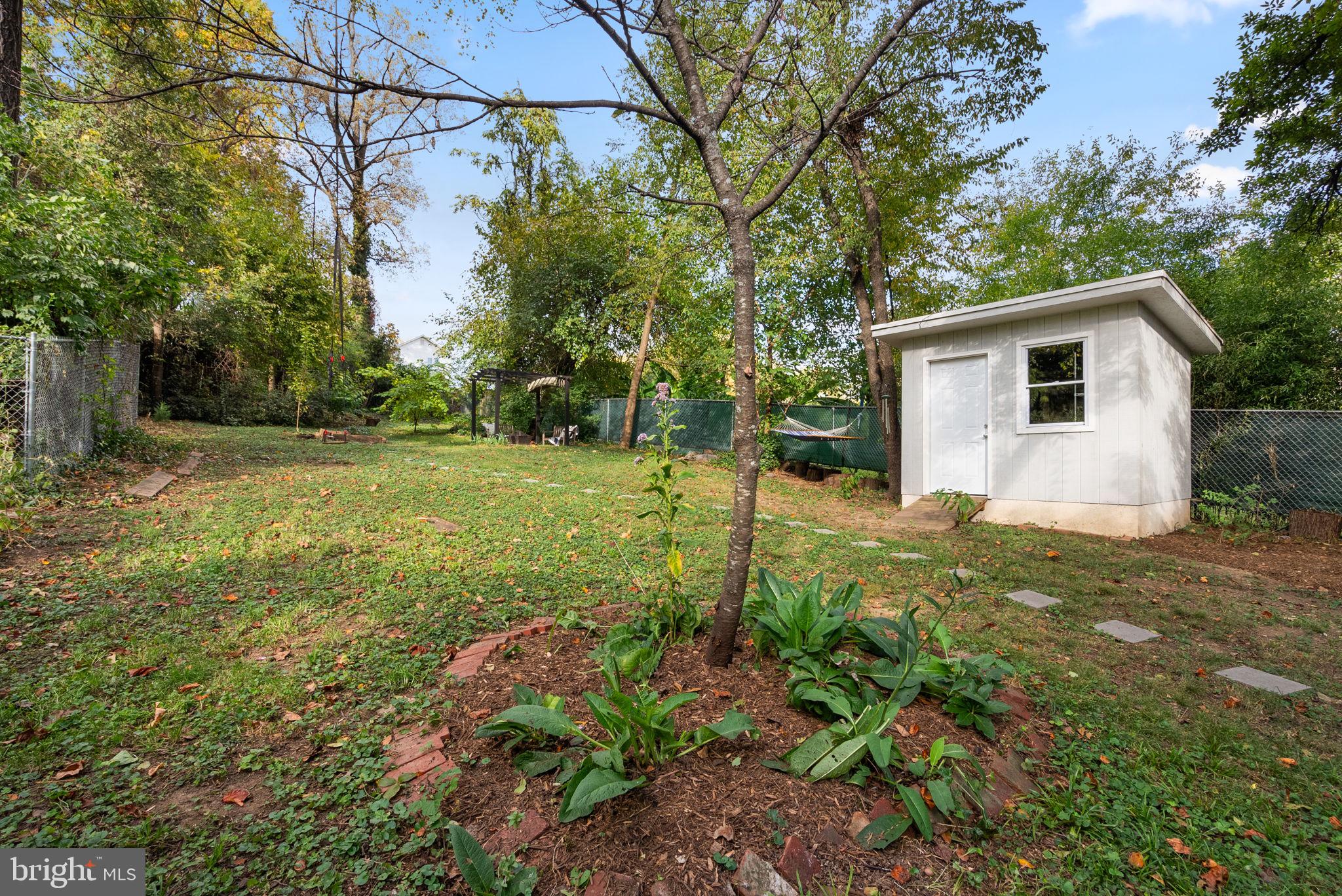 SILVER SPRING - Residential