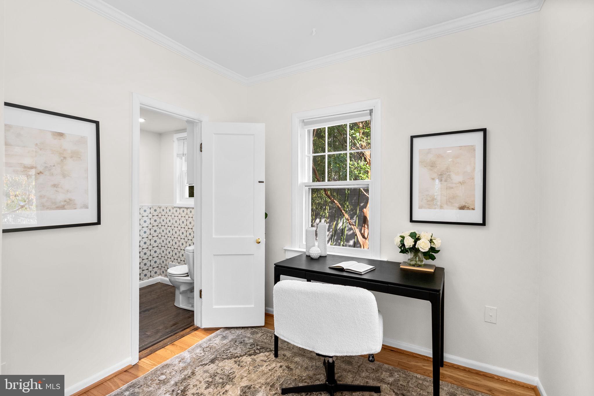 SILVER SPRING - Residential