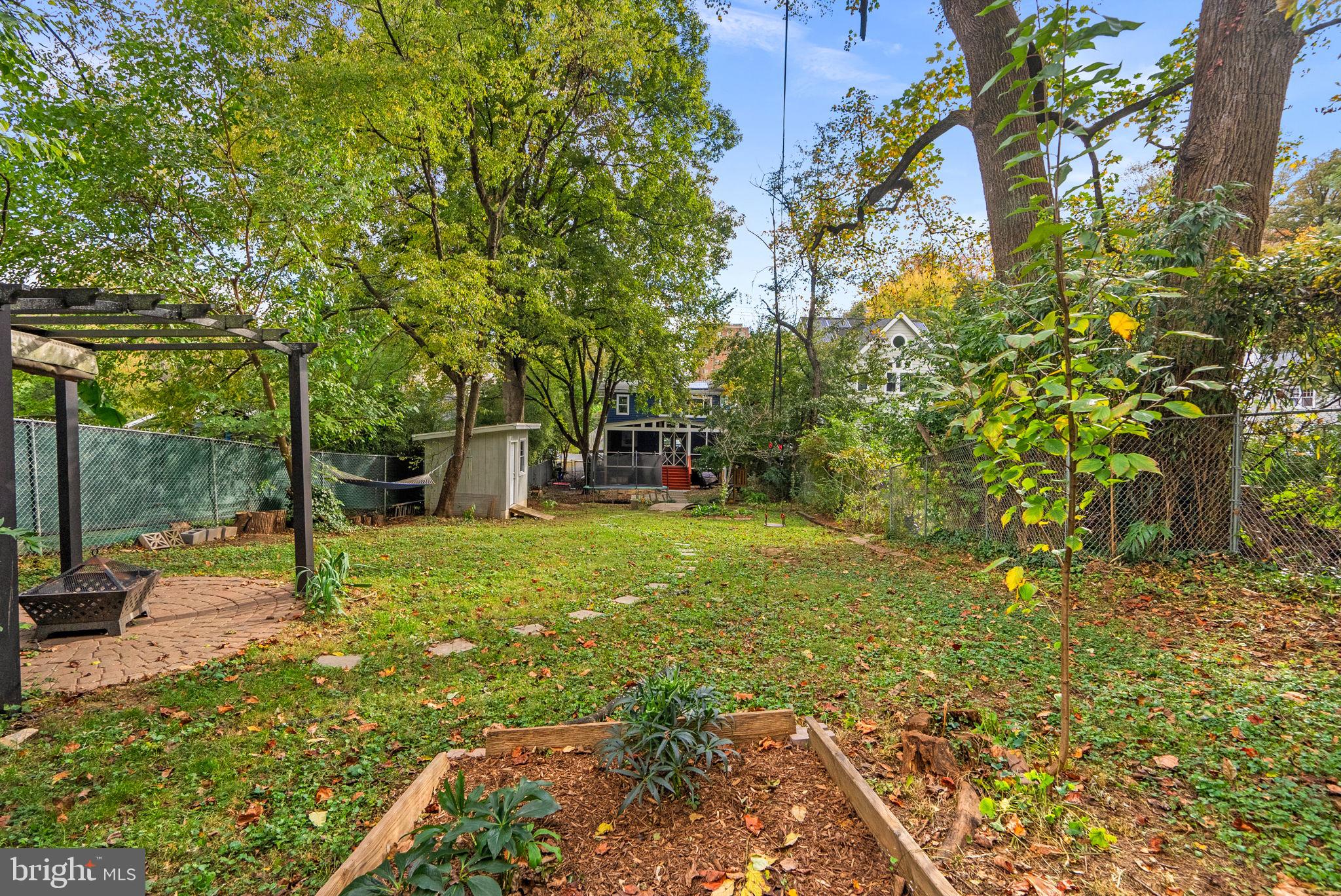 SILVER SPRING - Residential