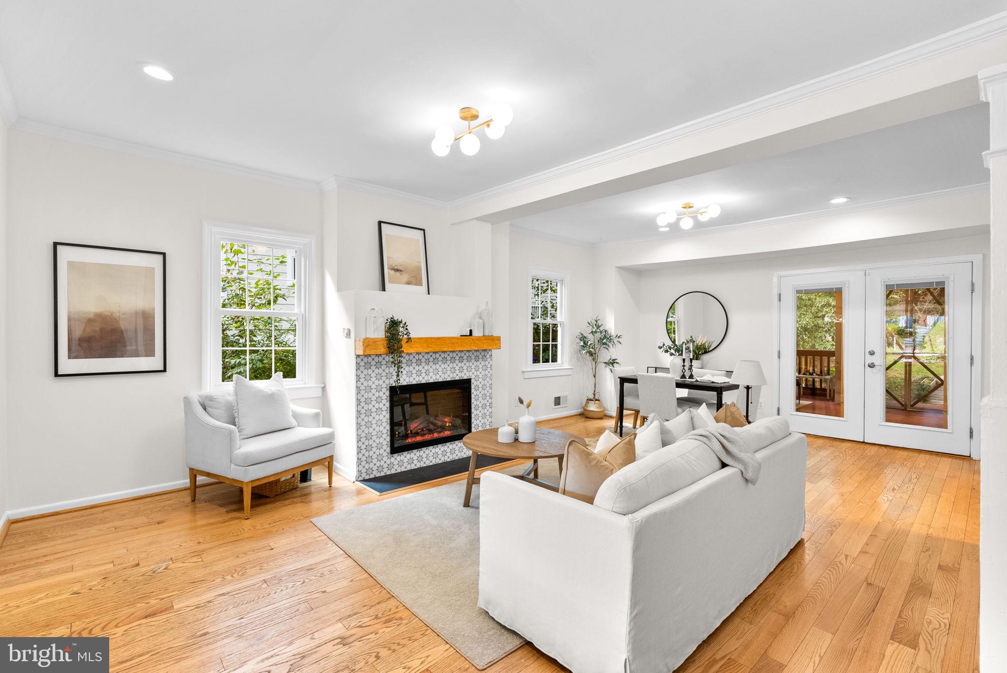 SILVER SPRING - Residential