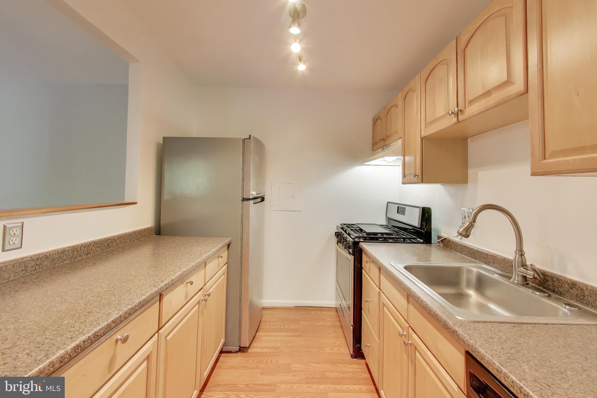 BETHESDA PARK - Residential