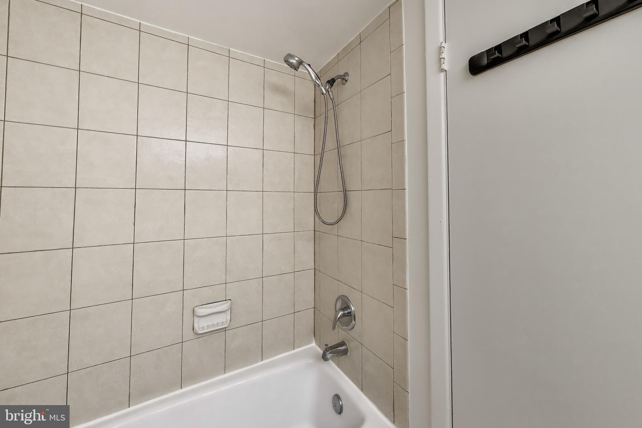 BETHESDA PARK - Residential