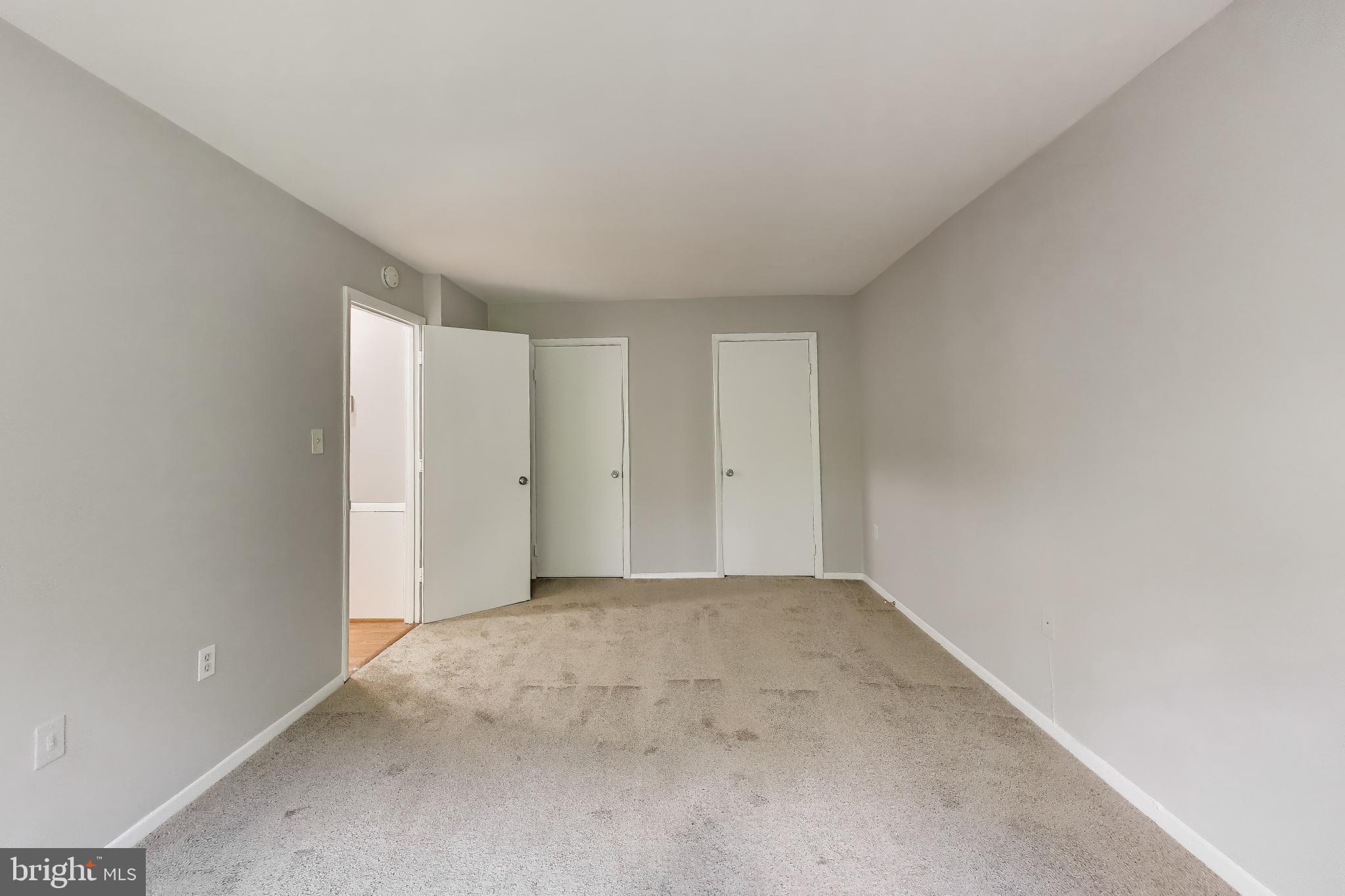 BETHESDA PARK - Residential