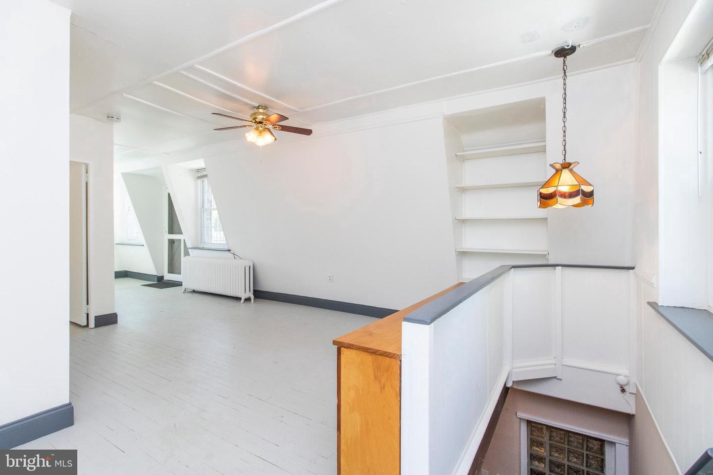 18 E GORGAS LANE C