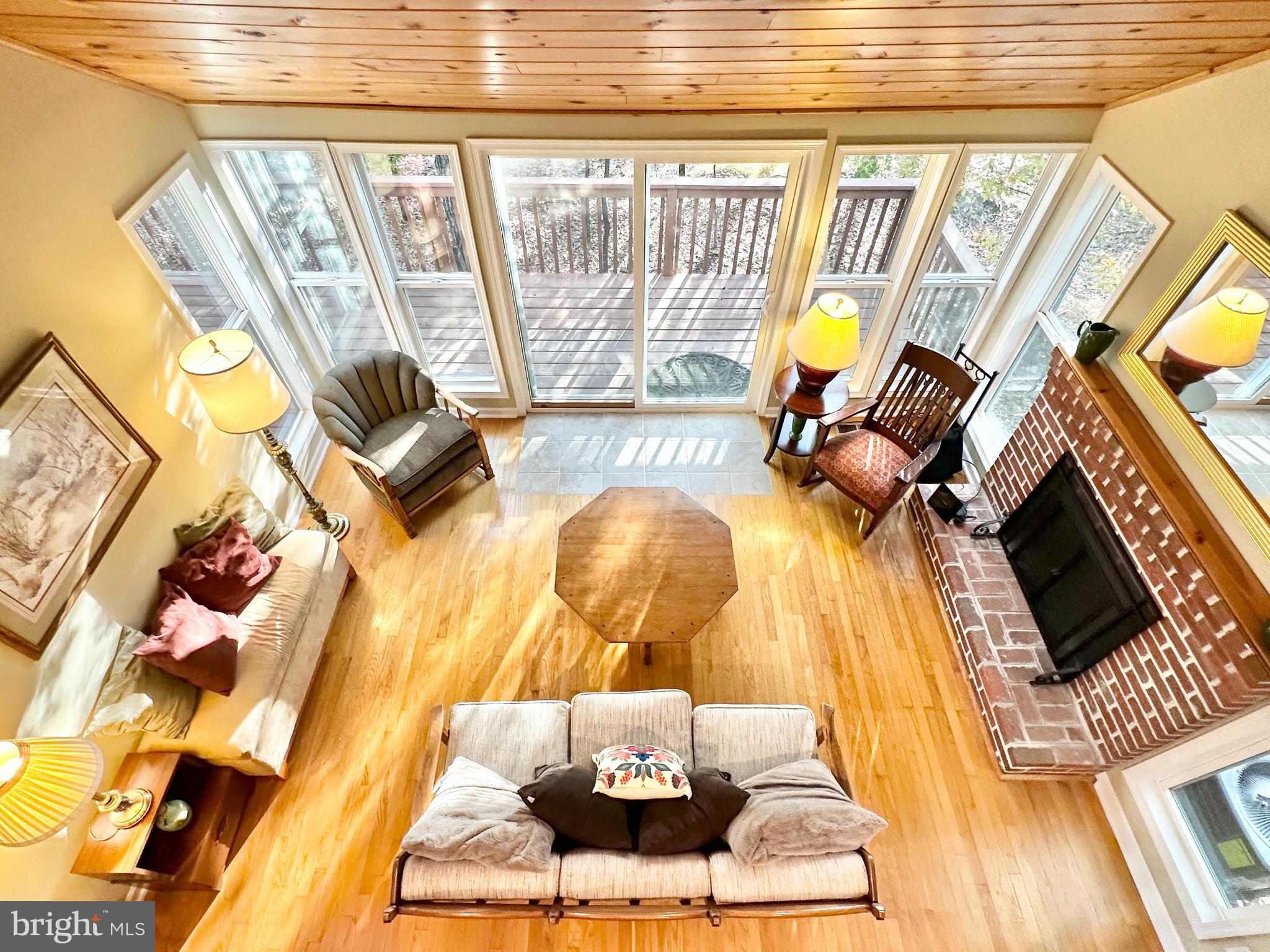 THE WOODS - Residential