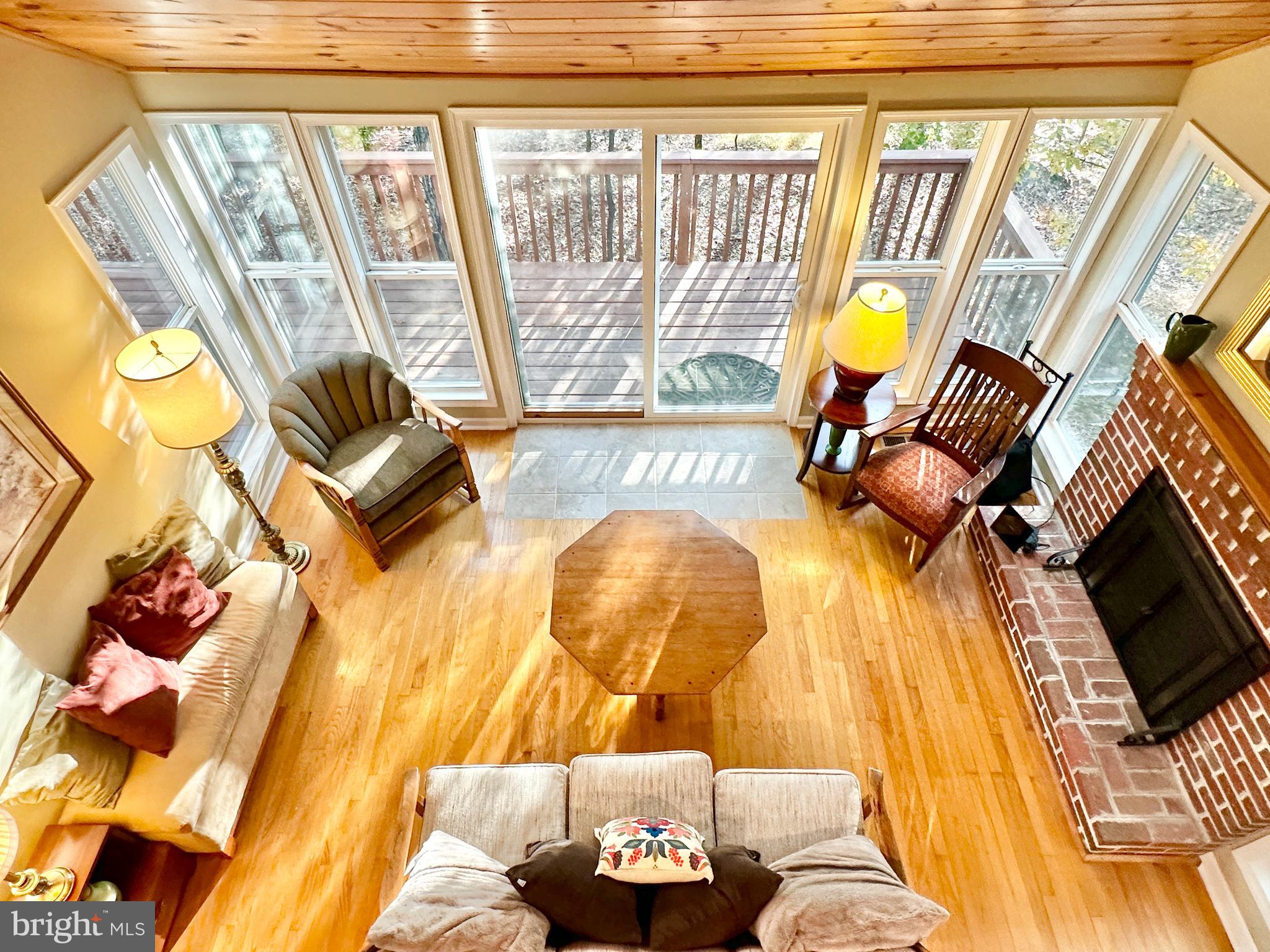 THE WOODS - Residential