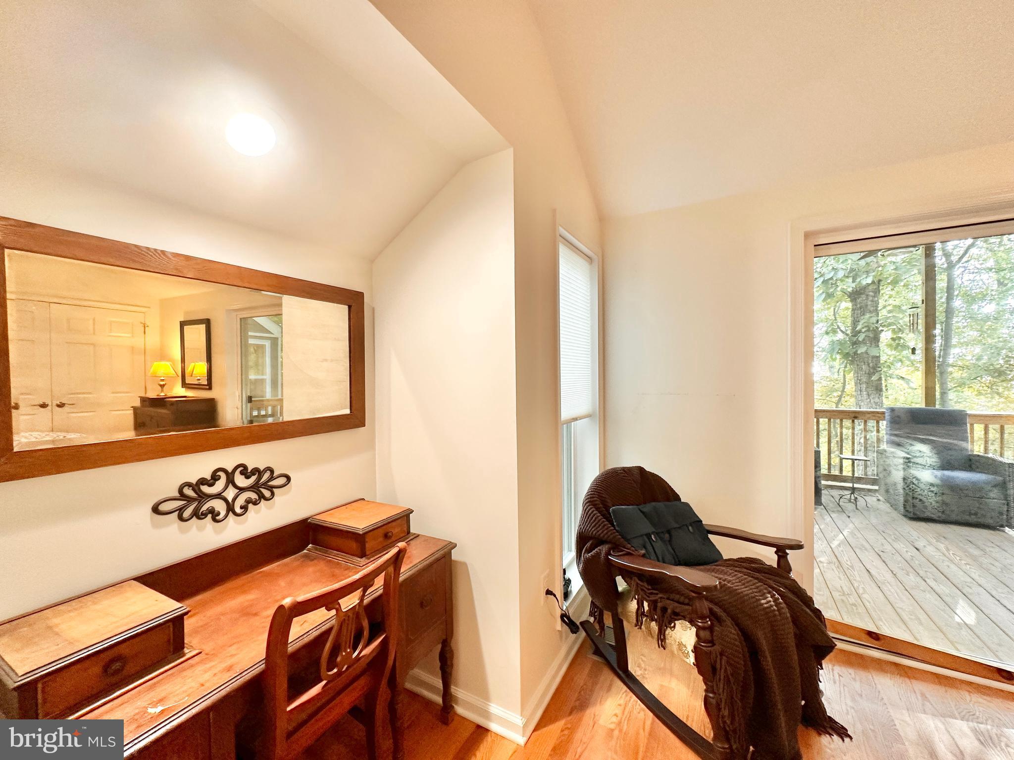 THE WOODS - Residential